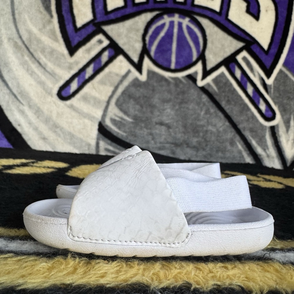 Size 6c - Kobe Kawa Baby/Toddler Slides (IF2876-100, White/White)